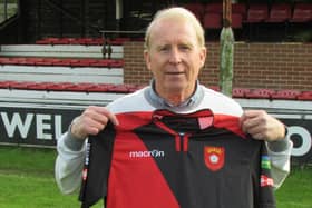 Flashback - John Robson returns to Petersfield Town in 2016