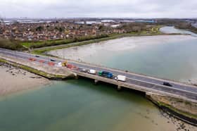 Pictured - Eastern Road Southbound closed again for works

Photos by Alex Shute