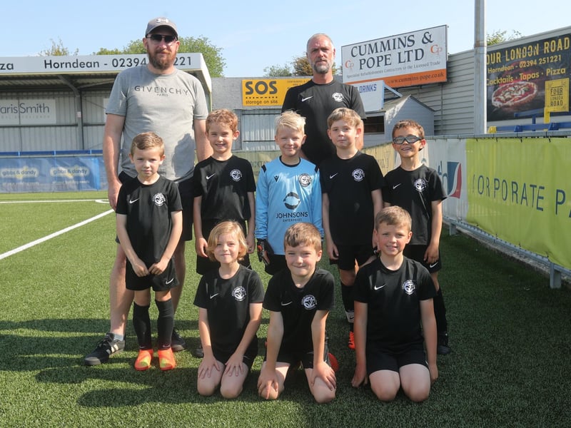 Fleur de Lys Under-7s. Picture by Dave Haines