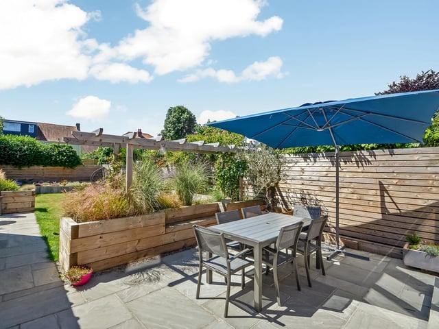 There is no onward chain for this three bedroom home in Drayton. Picture: Town and Country Southern