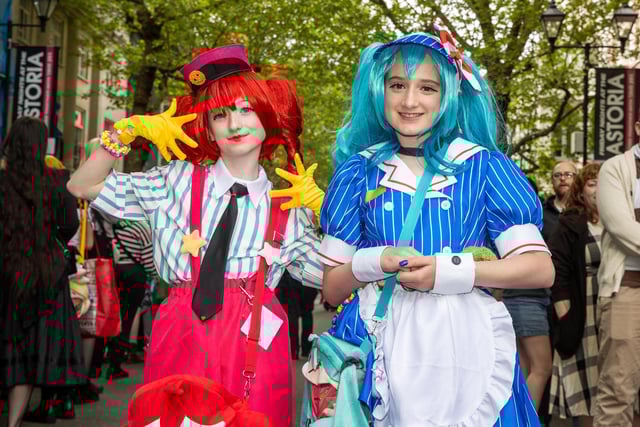 Lily, 11 and Eleanor, 11, at Portsmouth Comic Con 2025  Photos by Alex Shute