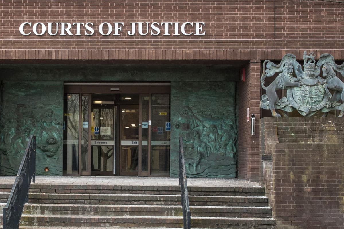 Man charged and due in Portsmouth court after knifepoint robbery at ...