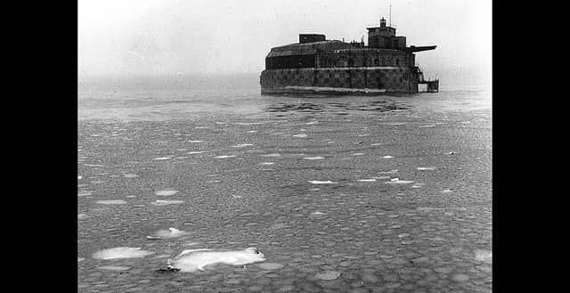 Ice floes in the Solent and surrounding Spitbank Fort in February 1963.