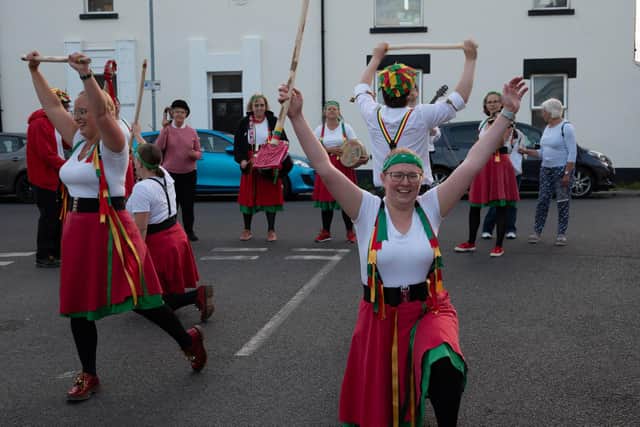 Mary Rose and Royal George morris dancing team