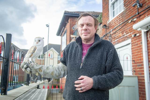 Pub landlord Ian Winch with Ollie the barn owl
Picture: Habibur Rahman