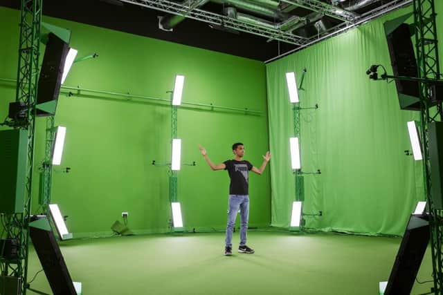 UK’s first centre for innovation in eXtended reality (XR) technology opens at Eldon Building, Portsmouth on Wednesday 4th May 20222

Pictured: HY_UoP_CCIXR_volumetrics.JPG - Our new Volumetric Video Studio features a 4D Views Holosys system with 32 4K resolution cameras that can capture high-detail Volumetric Video at up to 60 frames per second.

Picture: CCIXR