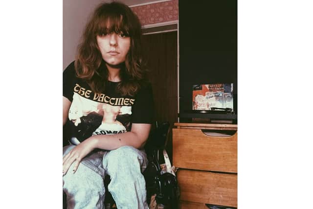 Faith Martin, 19
