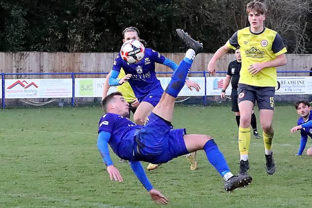 Jason Parish tries an overhead kick against Bournemouth Poppies.
Picture: Chris Moorhouse