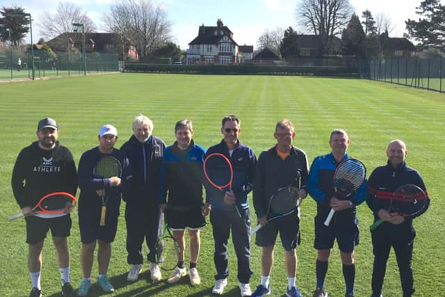 Avenue 3 v Lee 3 (from left): Brian Wiggins, Bailey Rowsell, Rob Mort, Dennis Greenwood, Roy Burge. Nick Challis, Jim Clarke, Dave Walker