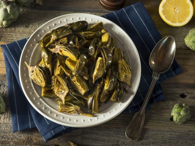 Found in many mediterranean meals, such as Italy’s Carciofi alla romana, or part of a Spanish tapas dish, artichokes are clearly not as loved in the UK as they are in Europe.