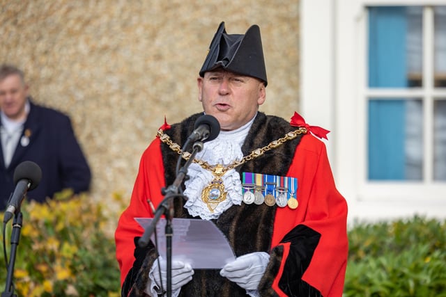 Mayor of Gosport Councillor Martin Pepper give an address at the service in Gosport. Picture: Mike Cooter (121123)
