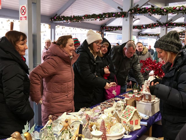 Port Solent Christmas Market, Portsmouth
Picture: Chris Moorhouse (071224-12)