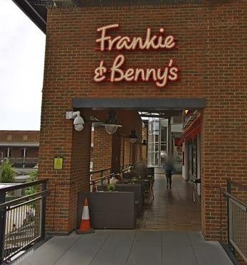 Frankie & Benny's, in Gunwharf Quays, was given an 4 star rating by TripAdvisor from 1,907 reviews.