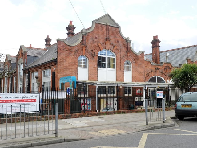 Devonshire Infant School is over capacity by 3 students with 183 pupils enrolled.