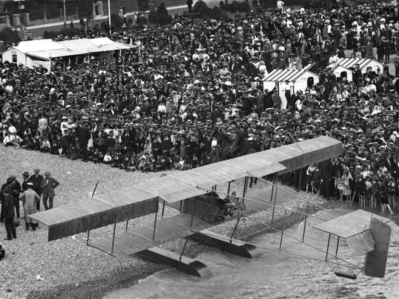 Thousands turned out on the beach at Southsea to see the Daily Mail 'waterplane', probably in 1913. Picture: Paul Costen collection