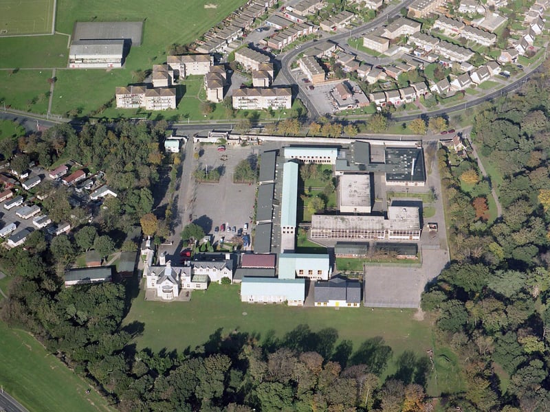 Aerial of Bay House School, Alverstoke, in 1998.