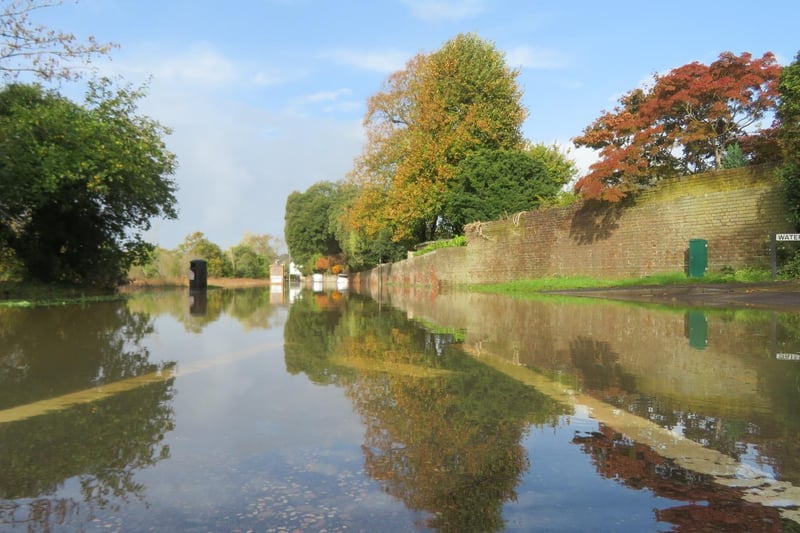 Wallington shore road in Fareham was flooded.