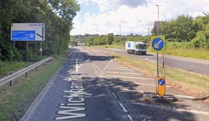Boundary Oak School Turning (A32). AI said: "This gap in the A32, used by drivers to U-turn towards the M27 eastbound, has been flagged for safety issues."