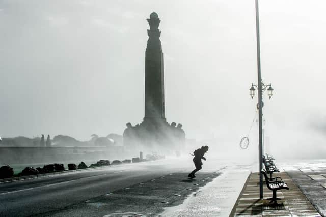 Storm Eunice in Portsmouth on Friday 18th February 2022
Pictured: Storm Eunice in Southsea
Picture: Habibur Rahman