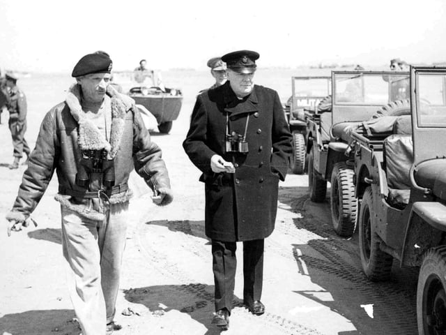 Churchill meets Montgomery in Normandy on 12th June.Picture: Imperial War Museum