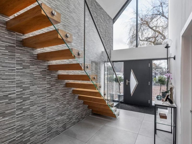 For more information about the property, visit Zoopla.