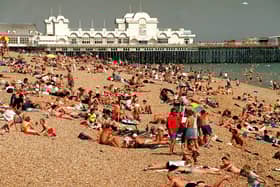A packed Southsea beach in 1999. Picture: The News Portsmouth 993673