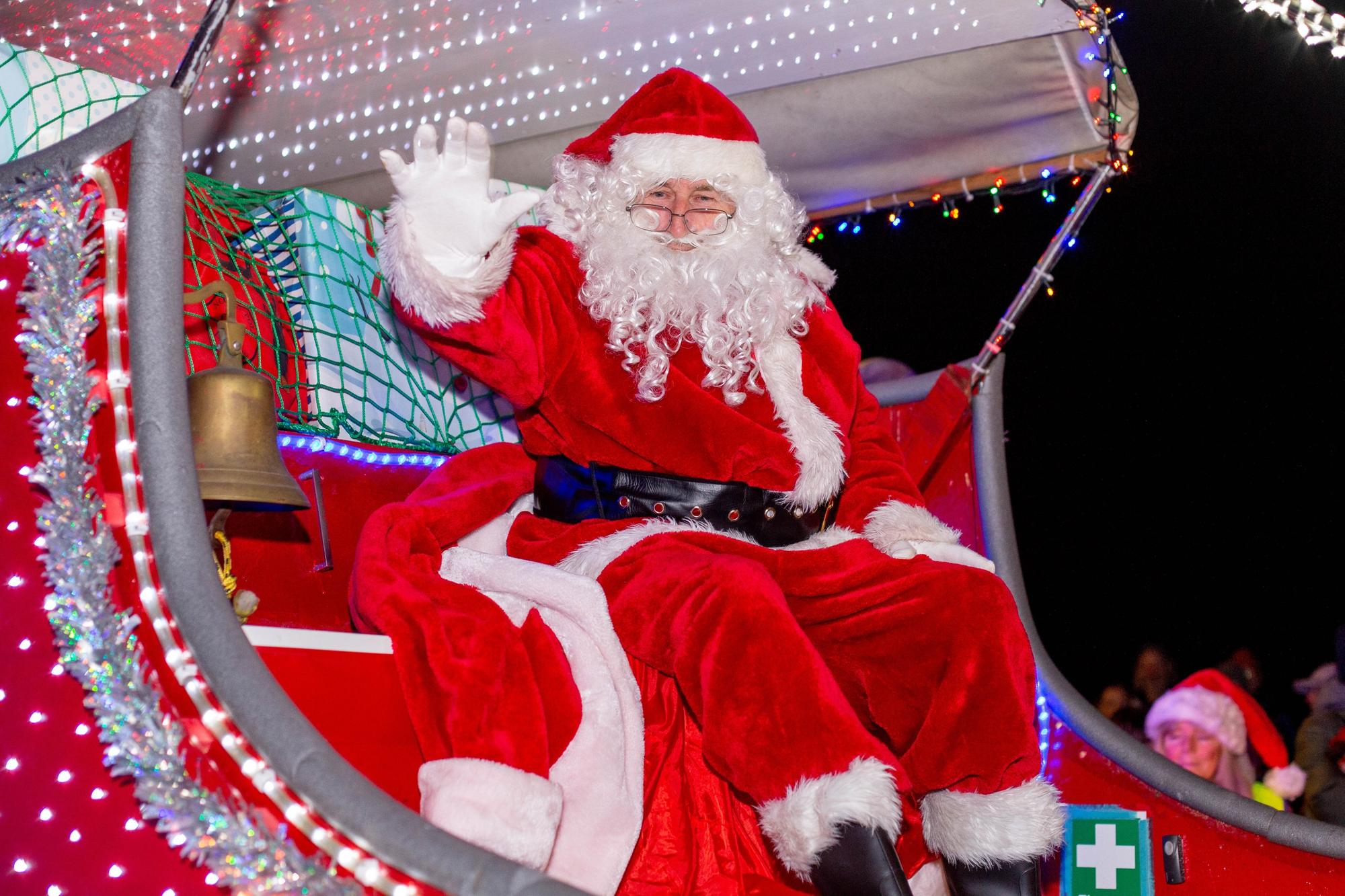 Christmas lights: Here's our best photos of the Emsworth and Hayling Island switch-on ceremonies 