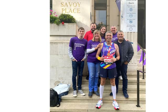 Andy Green completing the London Marathon in memory of his mumAndy Green and family