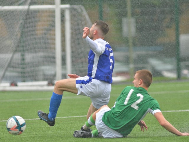 Denmead (blue) v Moneyfields. Picture by Martyn White