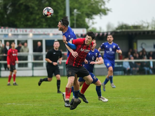Baffins (blue) v Petersfield. Picture by Nathan Lipsham