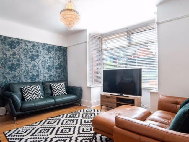 The listing says: "This well presented, three bedroom, end of terrace, double bay and forecourt property is situated on the outskirts of Baffins within Portsmouth. Internally, the property comprises of a lounge with feature fireplace and bay window to the front and a modern fitted kitchen/diner to the rear opening out onto your picturesque, low maintenance rear garden."