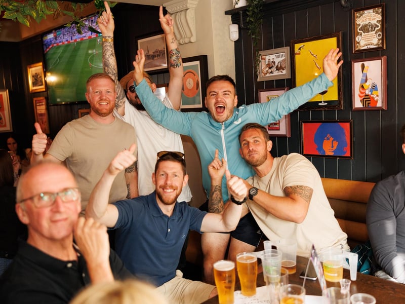 Fans watching England - Switzerland game at the Lord John Russell. Picture:Marcin Jedrysiak