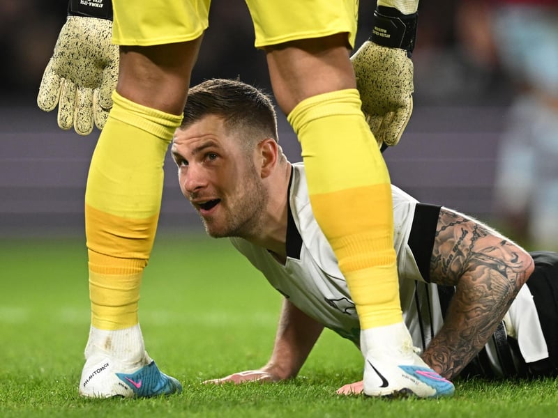 Peterborough win: 37%.
Derby win: 39%.
Draw: 25%.