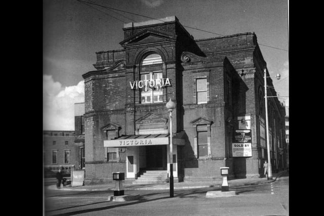 The Victoria Hall cinema at the southern end of Commercial Road, Portsmouth, at the end of its life in 1960