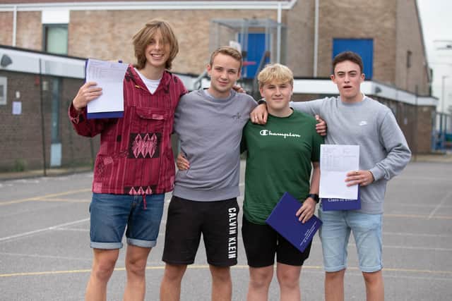 Jem Jeffery, Sam Boichot, Laurence Burrows and Matt Koh on GCSEs results day at Oaklands Catholic School, Waterlooville, on 12 August 2021


Picture: Habibur Rahman