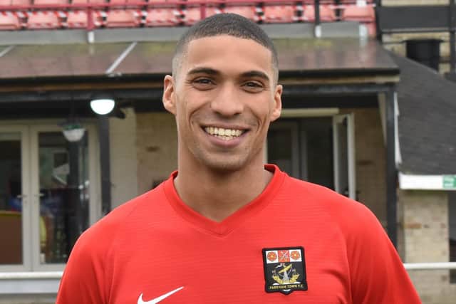 Casey Bartlett-Scott has signed pro forms for Pittsburgh Riverhounds.