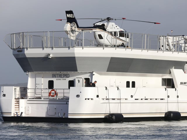 The Intrepid Super Yacht pictured sailing into Gunwhalf Quays in Portsmouth.
Saturday 28th October 2023.
Picture: Sam Stephenson.