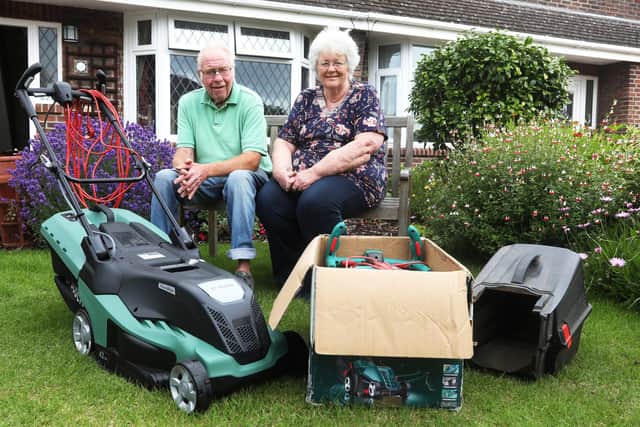Philomena and Lee Bryant at home in Portsmouth.
Picture: Sam Stephenson