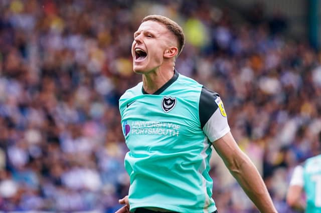 Who are the early season favourites to finish as League One top scorer?