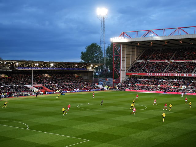 Capacity: 30,445; Average attendance: 27,068