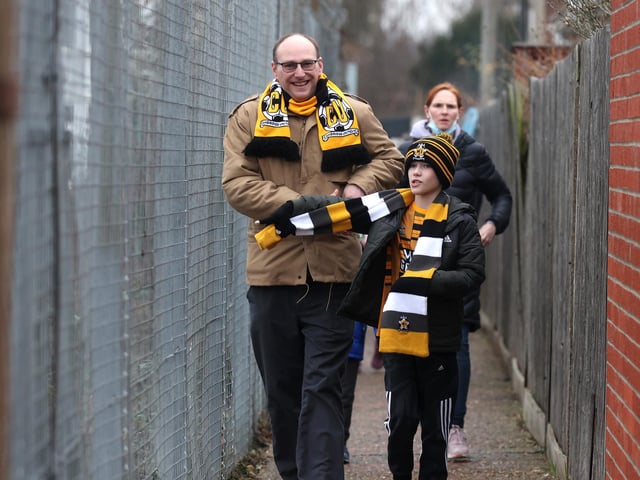 Average away attendances: 760.