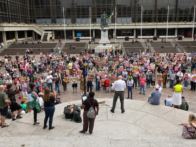 Unity Rally, Guildhall Square, Portsmouth
Picture: Chris Moorhouse (100824-29)