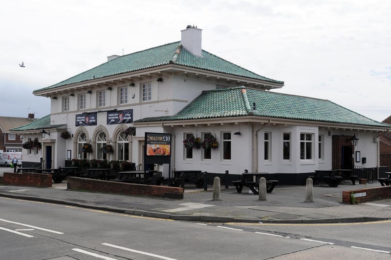 Vicky Sharp hails a "nice mixed grill and pint" at The Fountain pub, Highfield Drive.
