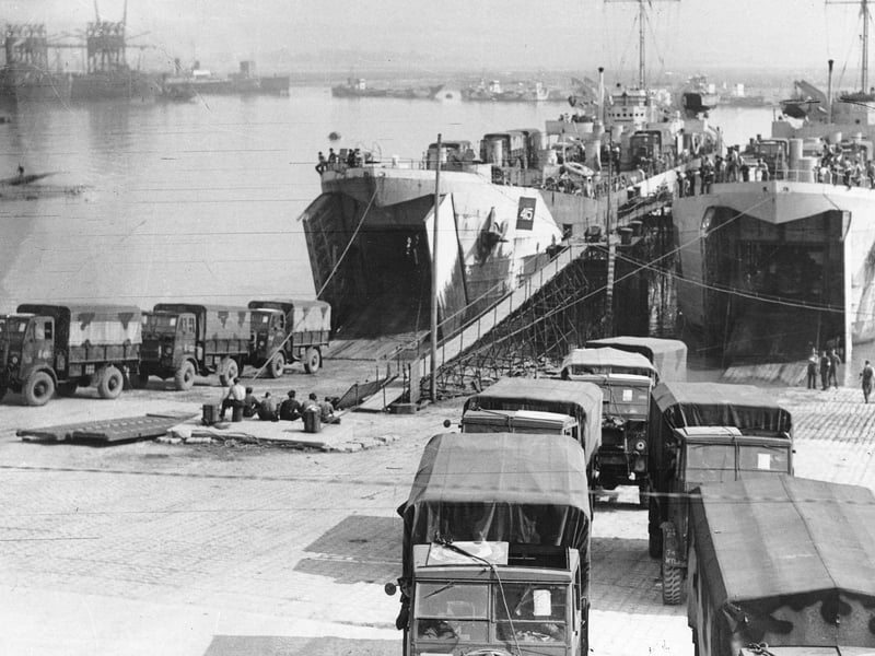 The enormous task of loading troops and equipment