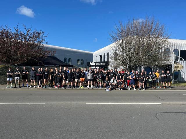 Over 70+ Runners Gathered outside Jetts Gym Portsmouth Before Completing the 24 Hour Limitless Challenge in Support of Friends Fighting Cancer.