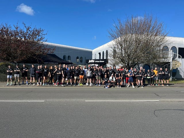 Over 70+ Runners Gathered outside Jetts Gym Portsmouth Before Completing the 24 Hour Limitless Challenge in Support of Friends Fighting Cancer.