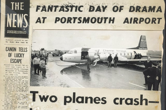 How The News reported the two crashes within 90 minutes at Portsmouth Airport in 1967. PP5420