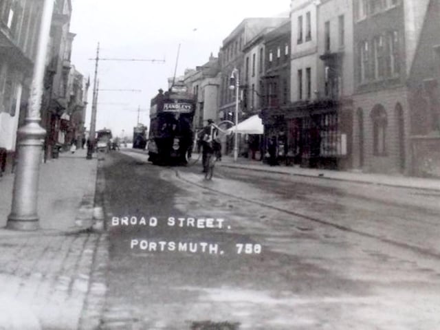 Broad Street (year unknown), note the spelling of Portsmouth