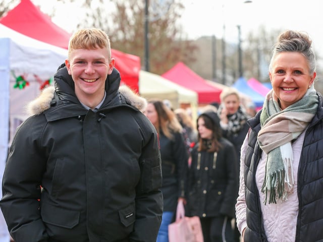 Callum Thomas and his mother, Ruth Thomas. Waterlooville Christmas market Picture: Chris Moorhouse (jpns 021223-28)