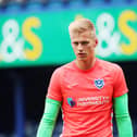 Alex Bass has joined Southend on a seven-day emergency loan.